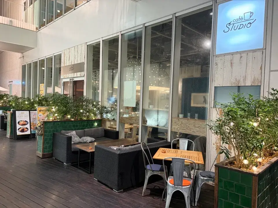 ポケともカフェ_cafestudio