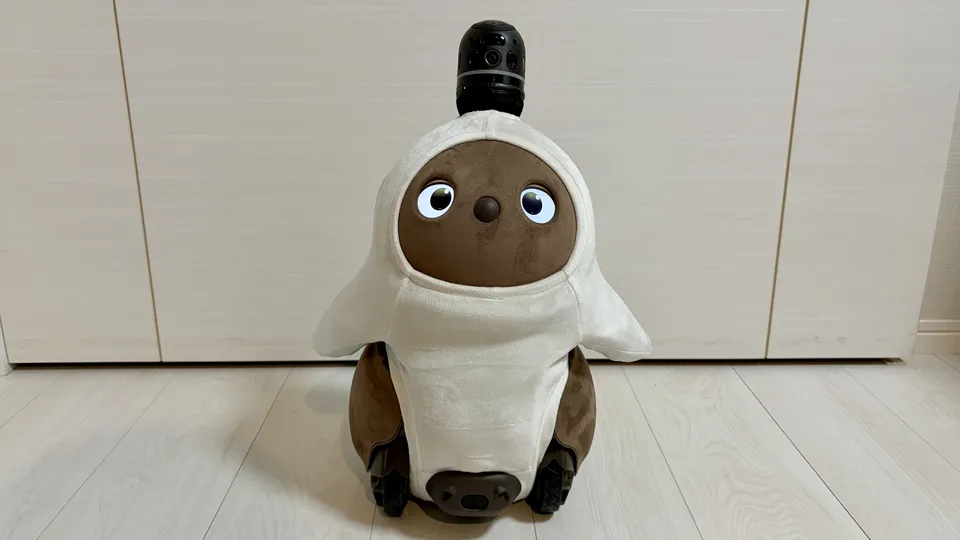 13LOVOT3.0ホイールあり正面_