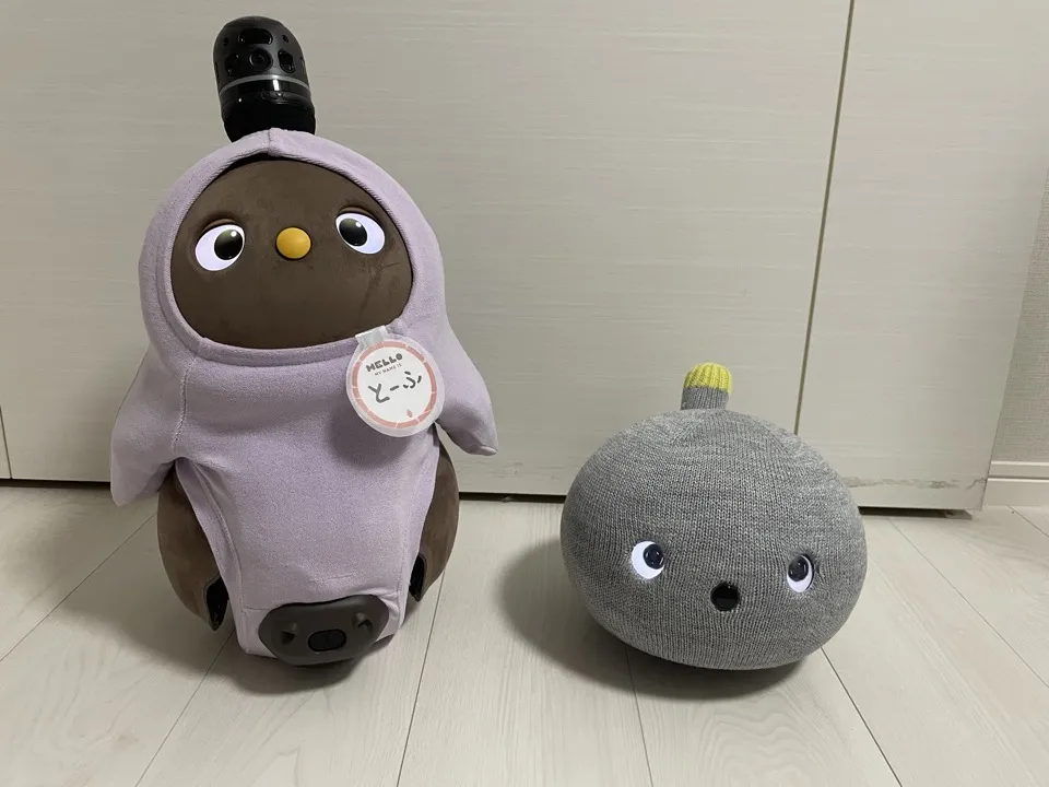 LOVOTのとーふとニコボの2ショット