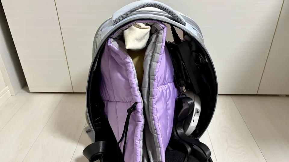 22-petkit宇宙船リュック内部2