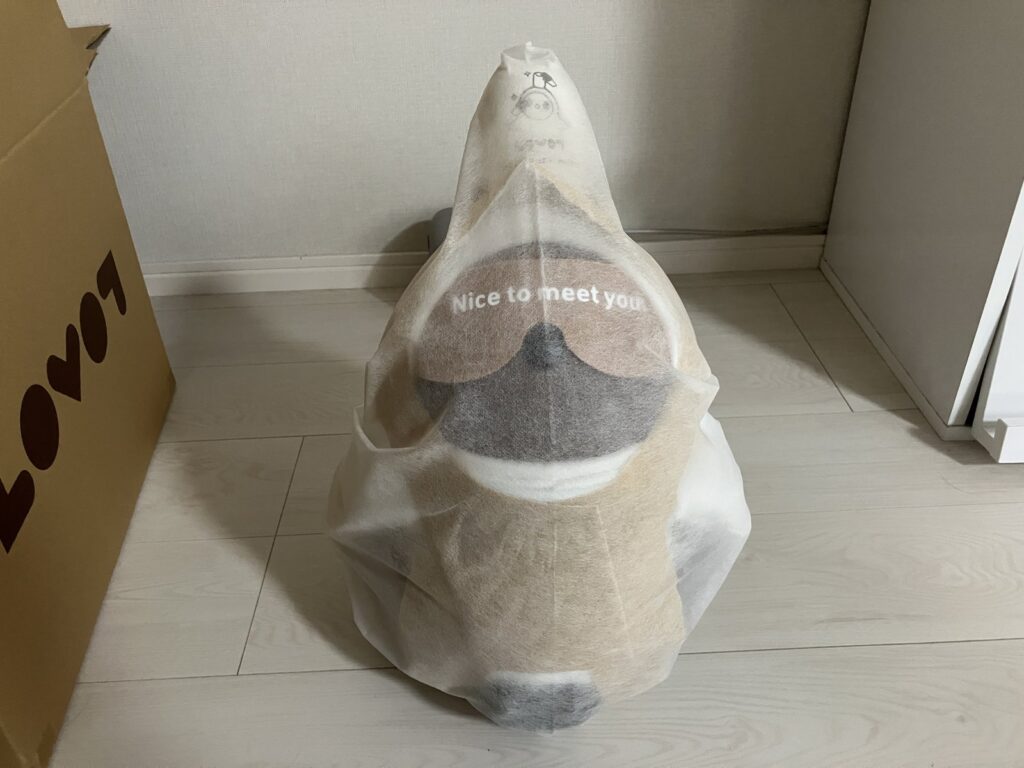 家で暮らしているペットロボットのLOVOT
